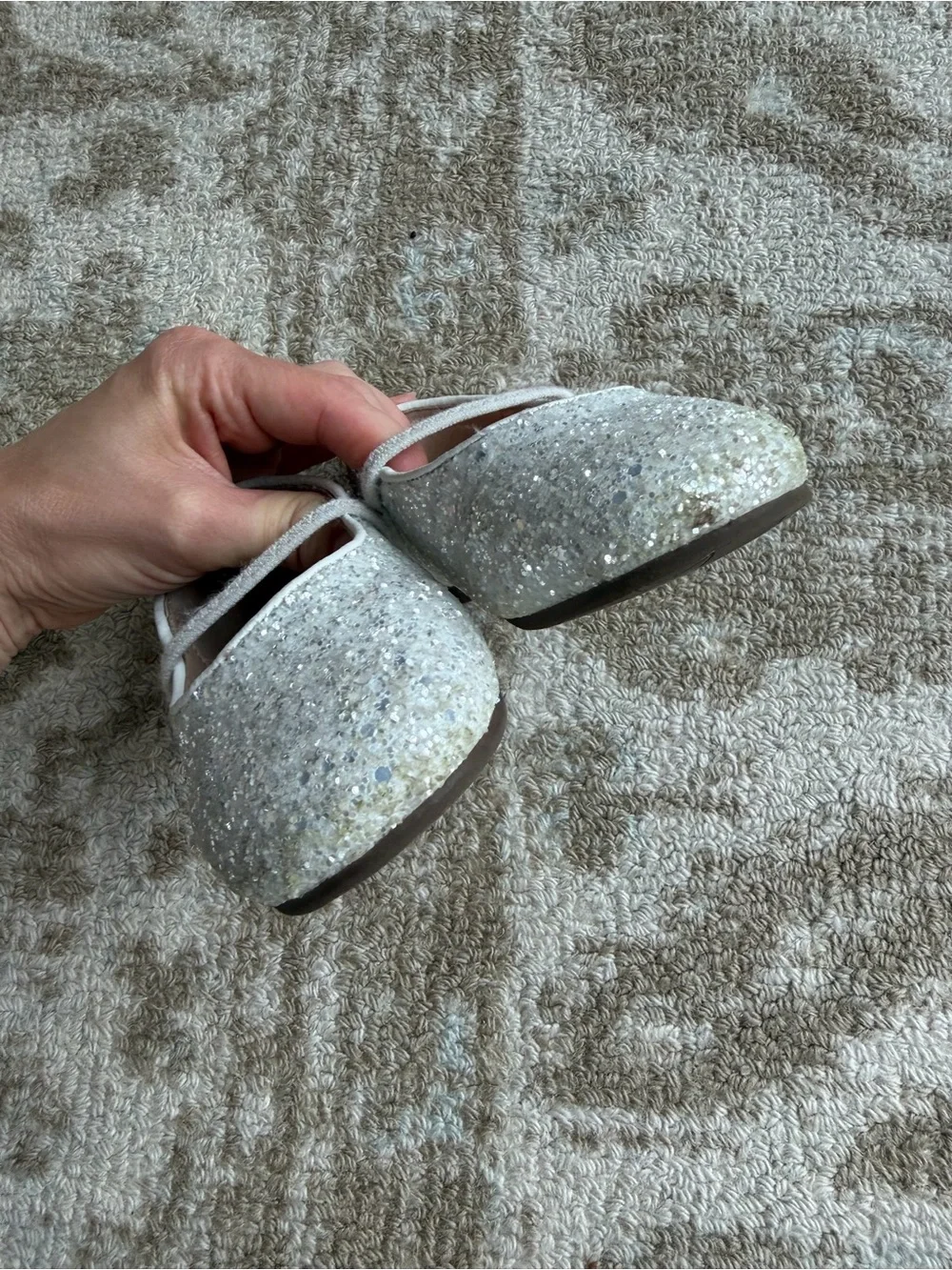 Girls Glitter Mary Jane Dress Shoes in Silver